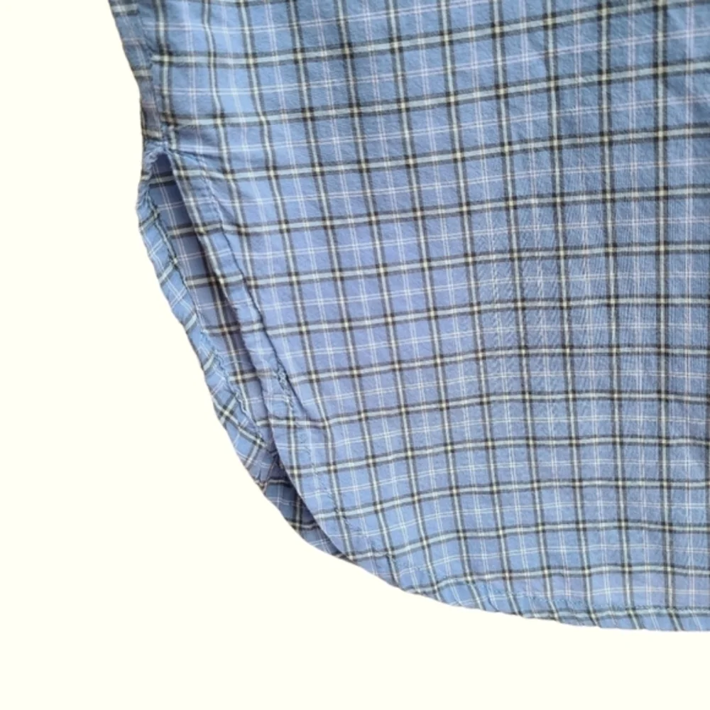 Vermont Country Store Men's Plaid Night Dress with Chunky Buttons, Size Medium